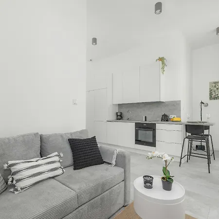 Beautiful In By Renters * シュチェチン